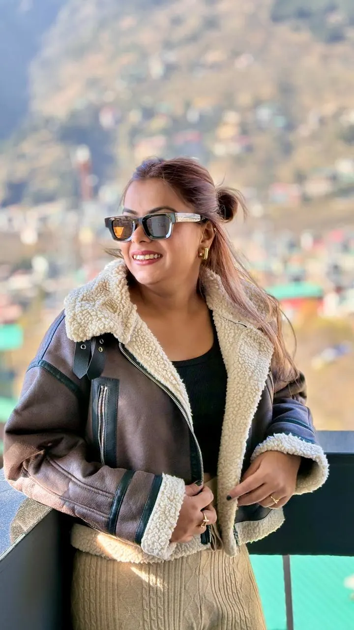 Alisha – Travel Consultant at Rama Overseas Ghaziabad