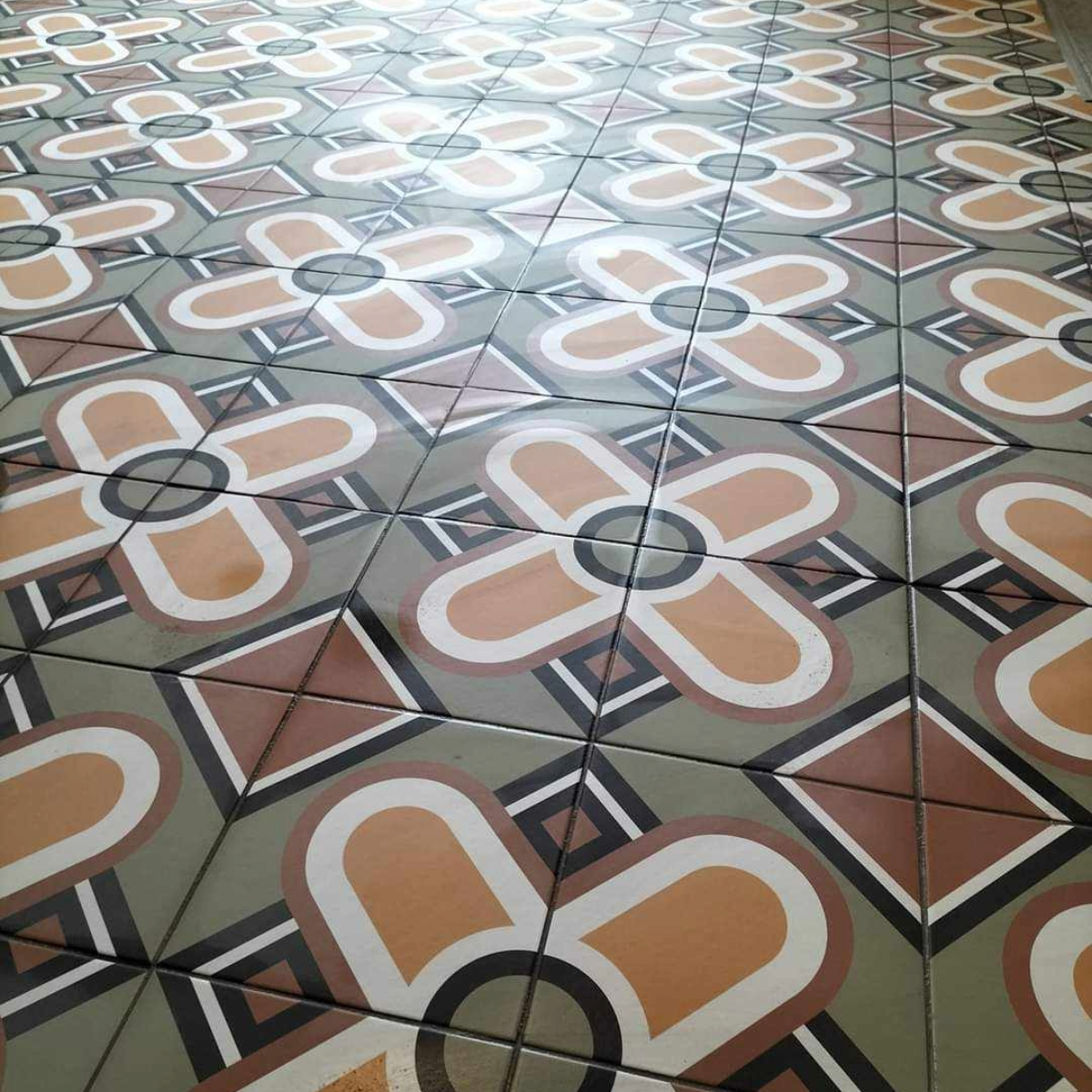 Professional floor tiling installation by Andy Bull Services