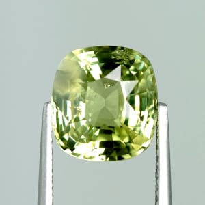 Chrysoberyl 4