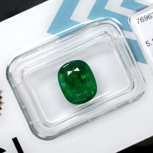 Tsavorite 4