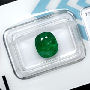 Tsavorite 4
