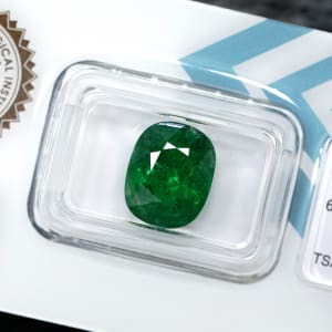 Tsavorite 5