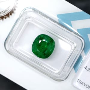 Tsavorite 5