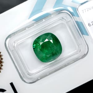 Tsavorite 4
