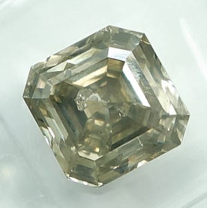 Diamond 4