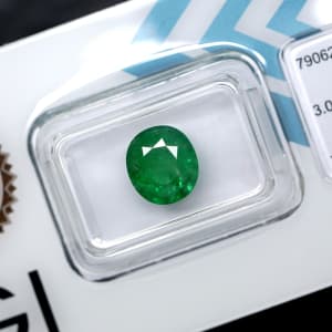 Tsavorite 4