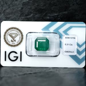 Emerald 7