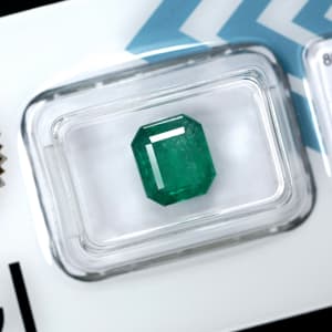 Emerald 4