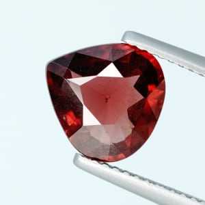 Pyrope-Almandite Garnet 5