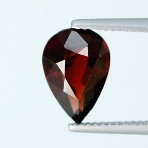 Pyrope-Almandite Garnet 2