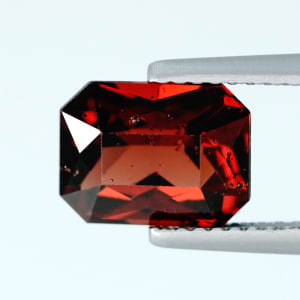 Pyrope-Almandite Garnet