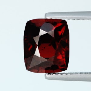 Rhodolite Garnet 2