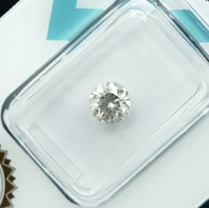 Diamond 8