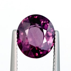 Rhodolite Garnet 4