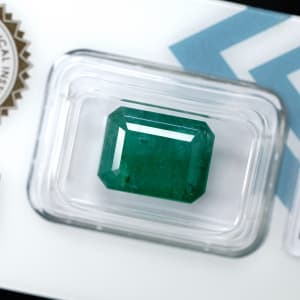 Emerald 5