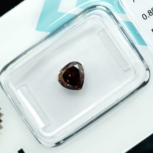 Diamond 8