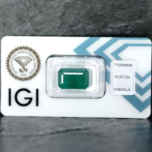 Emerald 7