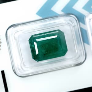 Emerald 4