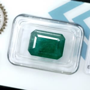Emerald 5