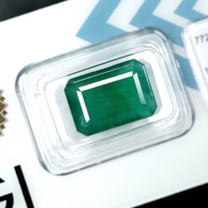 Emerald 4