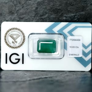 Emerald 7