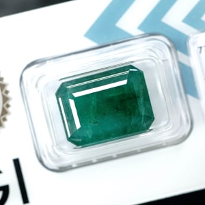 Emerald 4