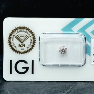 Diamond 4