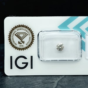 Diamond 4