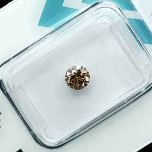 Diamond 8