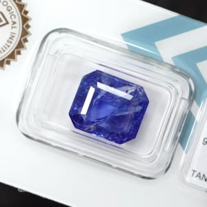 Tanzanite 4