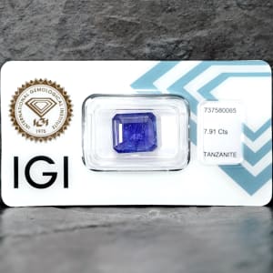 Tanzanite 1