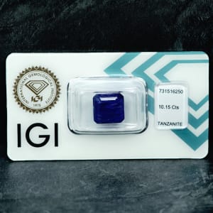 Tanzanite 1