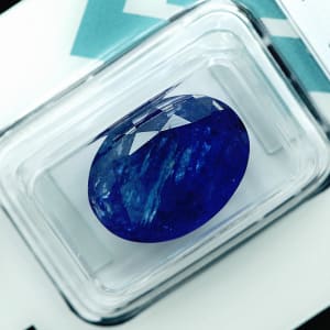 Tanzanite 8