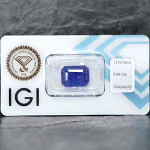 Tanzanite 1