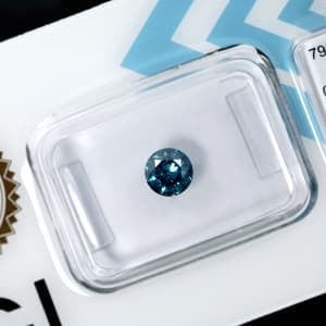 Diamond 4