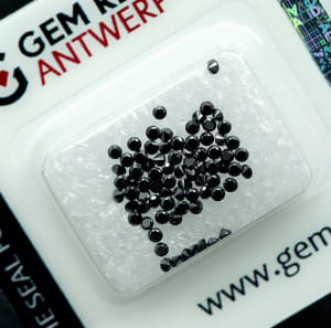 Diamond 8