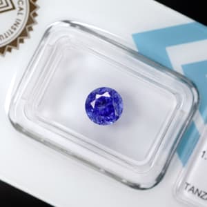 Tanzanite 4