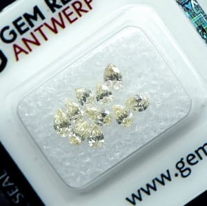 Diamond 8