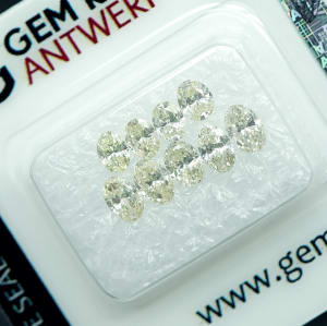 Diamond 8
