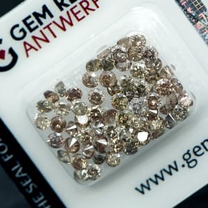 Diamond 8