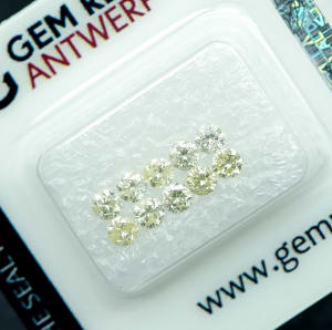 Diamond 8