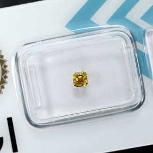 Diamond 4