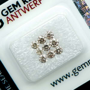 Diamond 8