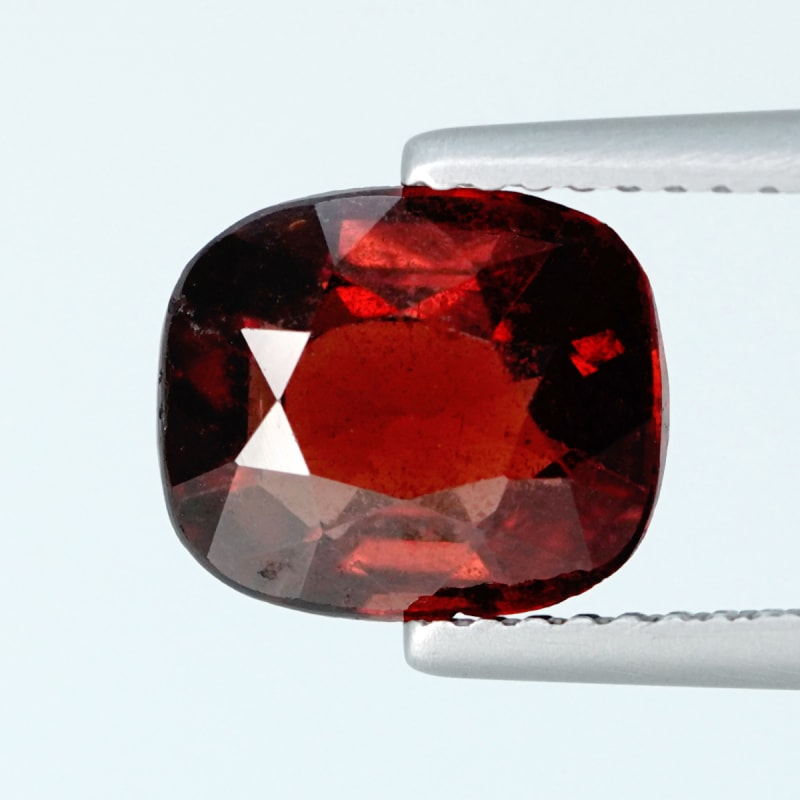 Pyrope-Almandite Garnet
