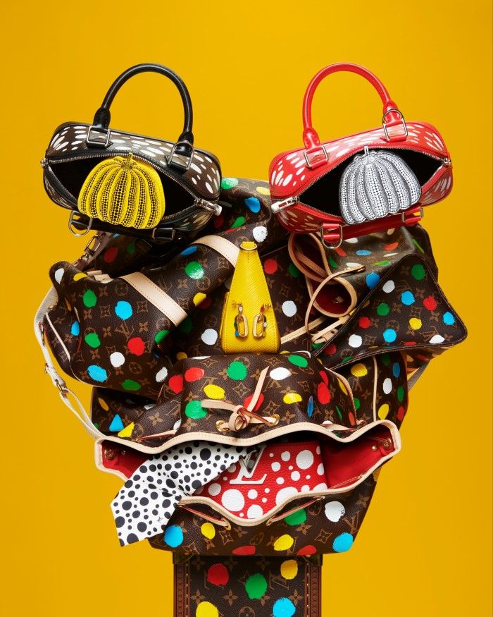 Animatronic Kusama Figure in LV Window Display