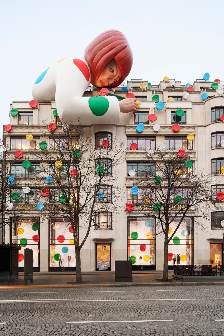 Louis Vuitton Store Takeover with Kusama Dots