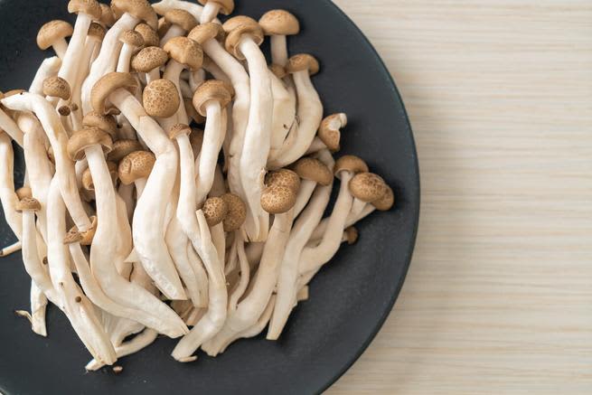 What Are Shimeji (Beech) Mushrooms