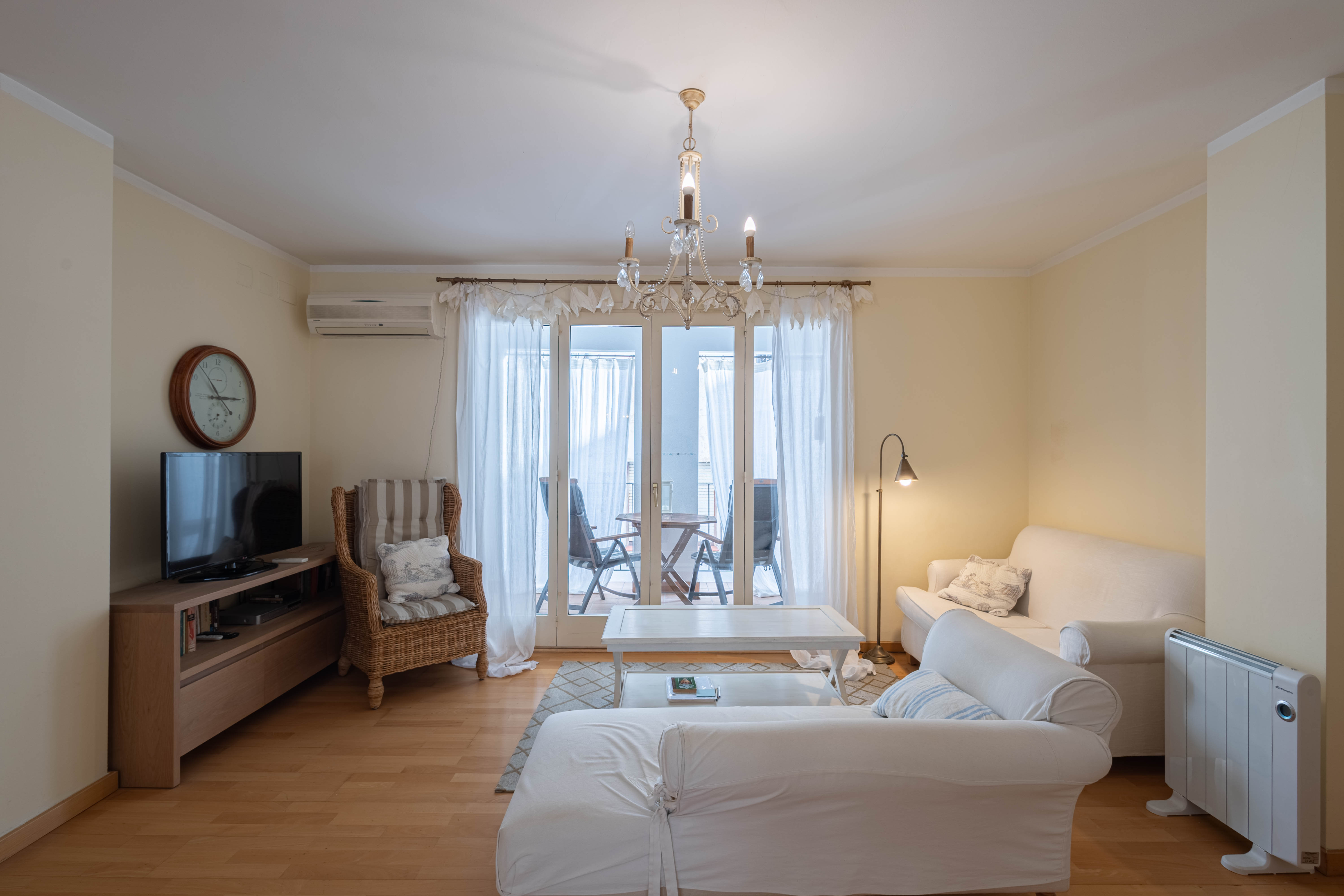 Precioso piso a 5m a pie de la playa en Tossa de Mar, Costa Brava 