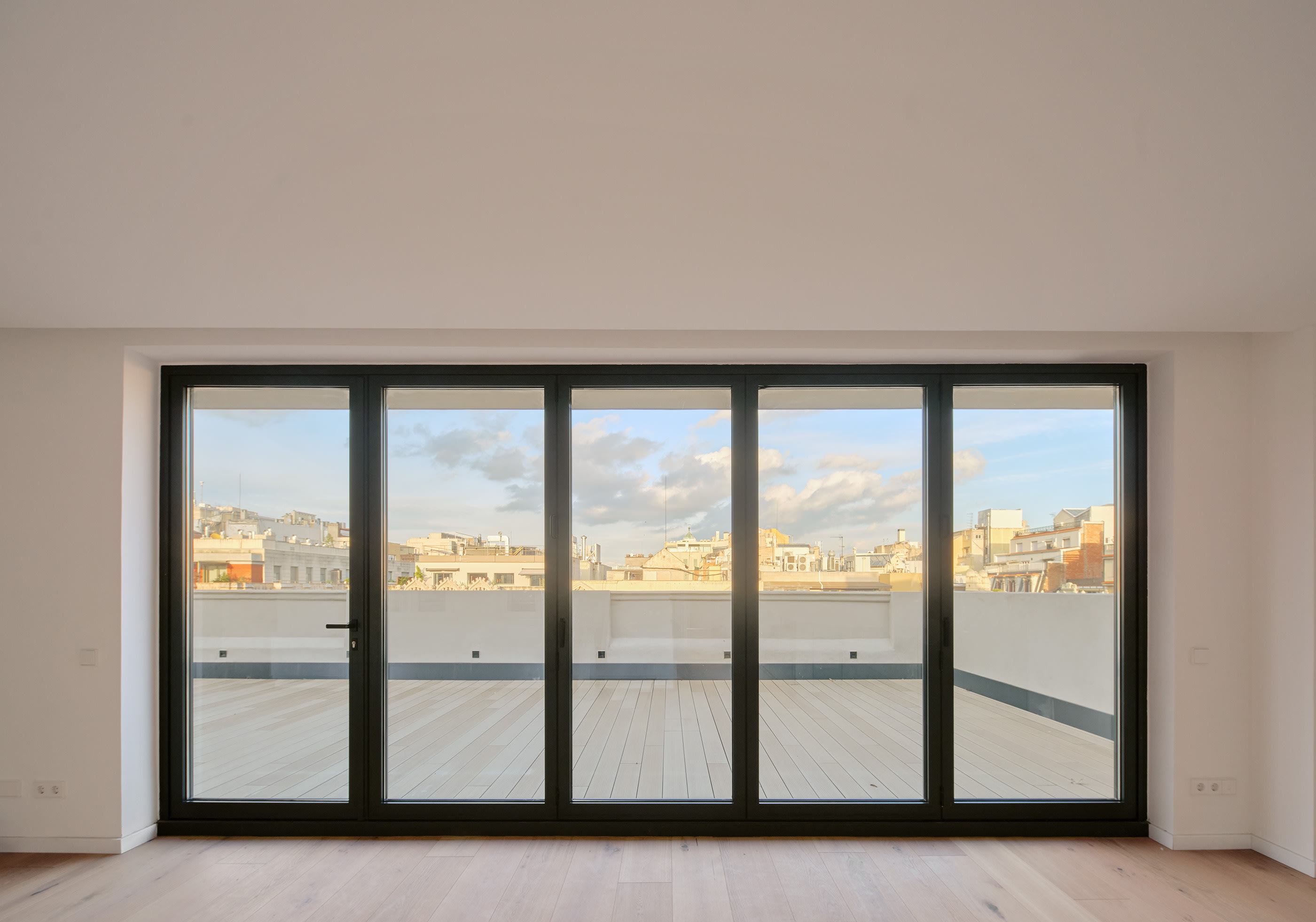 Ático dúplex de lujo con terraza panorámica en el Quadrat d'Or - 2