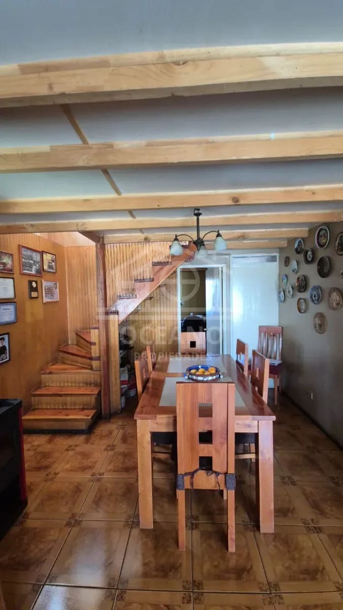 Venta Casa 5 Dormitorios de dos pisos